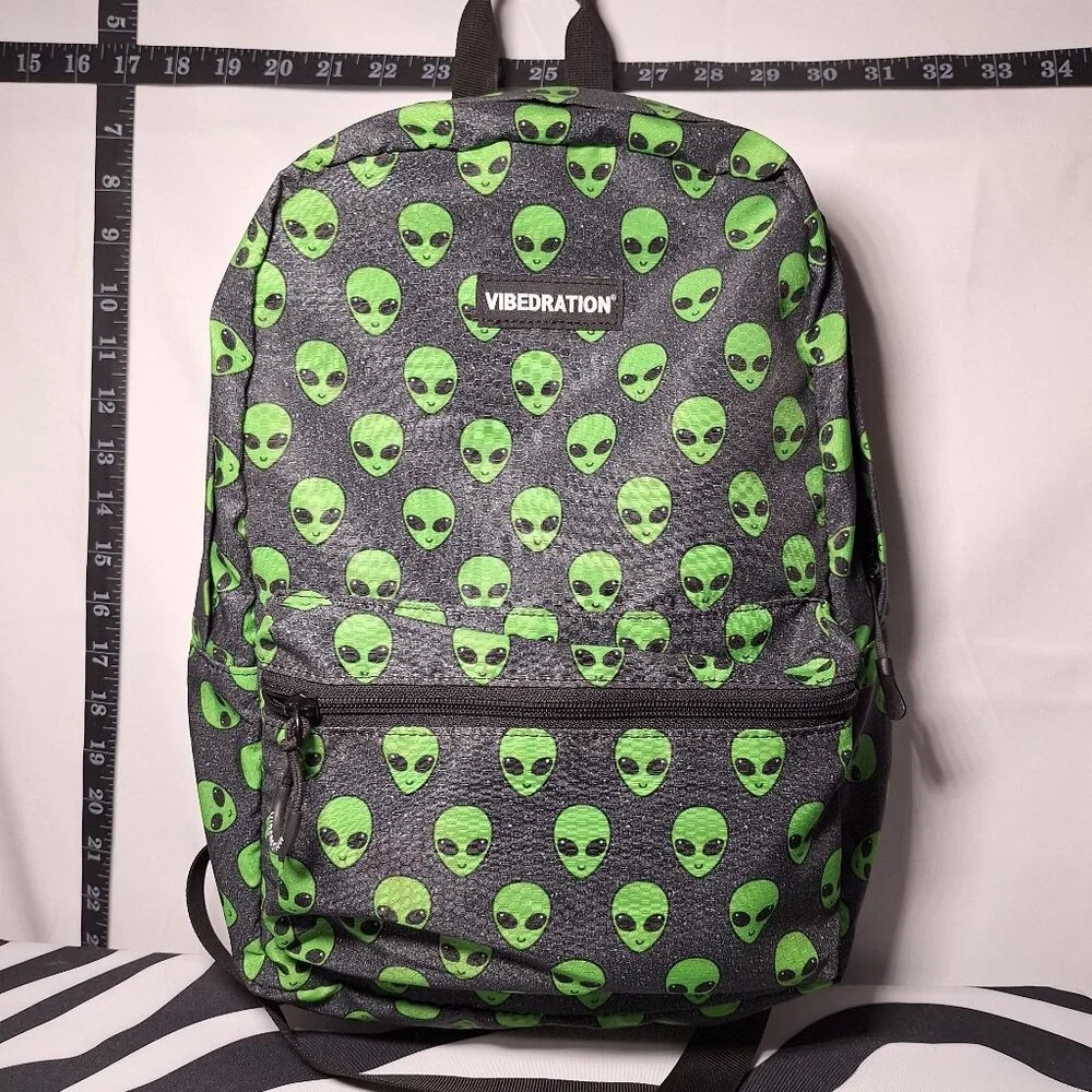 Vibedration Hydration Backpack - Aliens w/o bladder (midsize) - Used